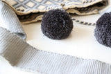 Apuni Gray